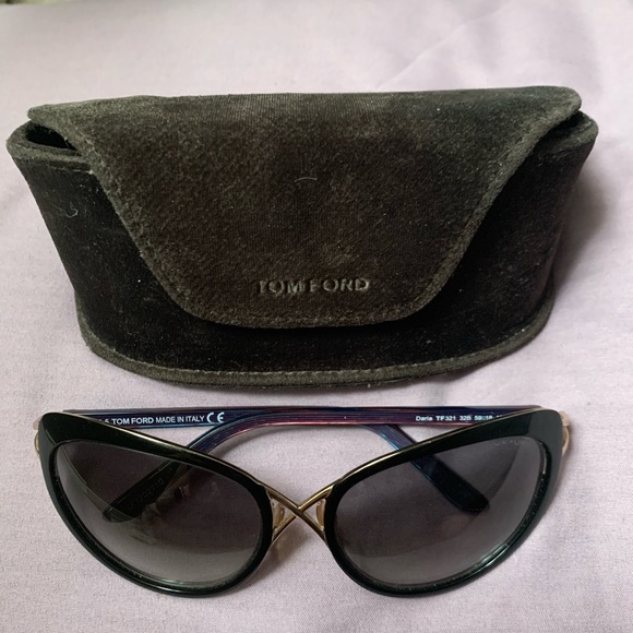 Tom Ford Sunglasses - Picture 4 of 7